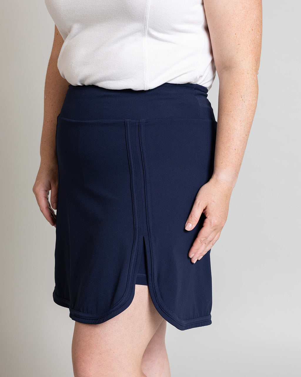 NAVY CORE SKORT